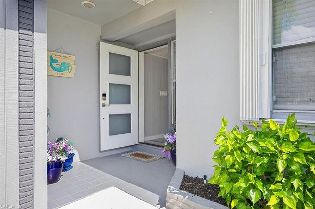 1633 Edith Esplanade, Cape Coral, FL 33904