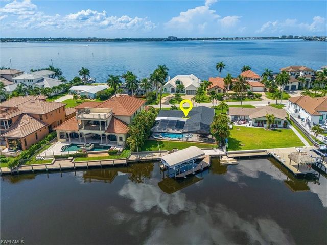 1633 Edith Esplanade, Cape Coral, FL 33904