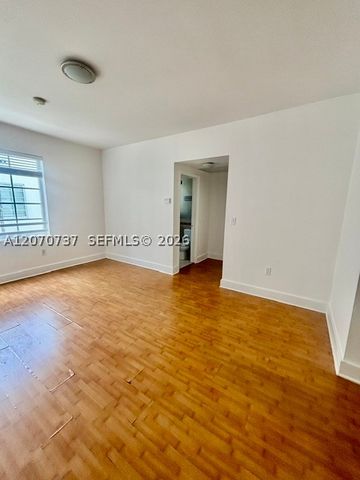 1000 Meridian Ave 18, Miami Beach, FL 33139