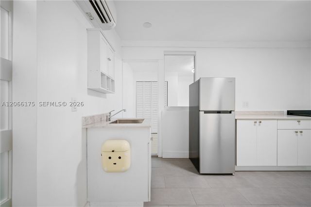 1545 NW 130th St Efficiency, North Miami, FL 33167