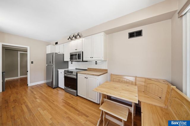 2916 S 26th Street, Lincoln, NE 68502