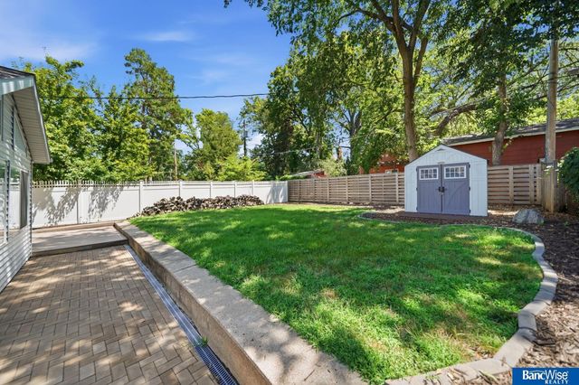 2916 S 26th Street, Lincoln, NE 68502