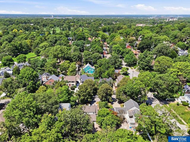 2916 S 26th Street, Lincoln, NE 68502