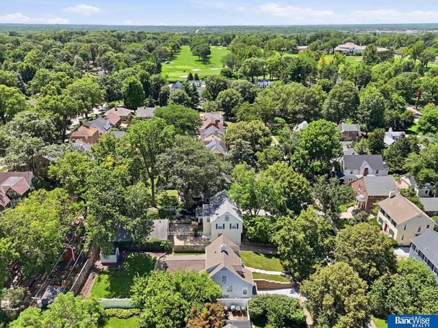 2916 S 26th Street, Lincoln, NE 68502