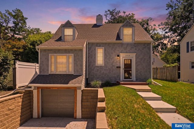 2916 S 26th Street, Lincoln, NE 68502