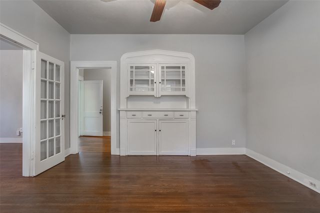 3100 Odessa Avenue, Fort Worth, TX 76109