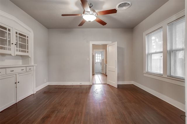 3100 Odessa Avenue, Fort Worth, TX 76109