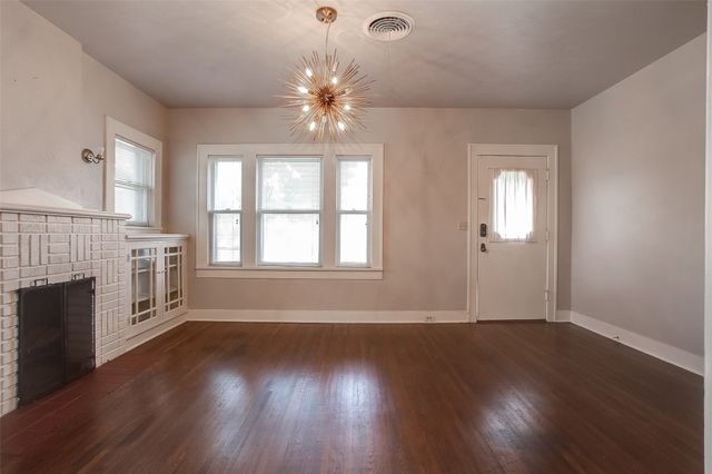 3100 Odessa Avenue, Fort Worth, TX 76109