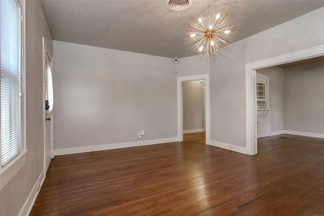 3100 Odessa Avenue, Fort Worth, TX 76109
