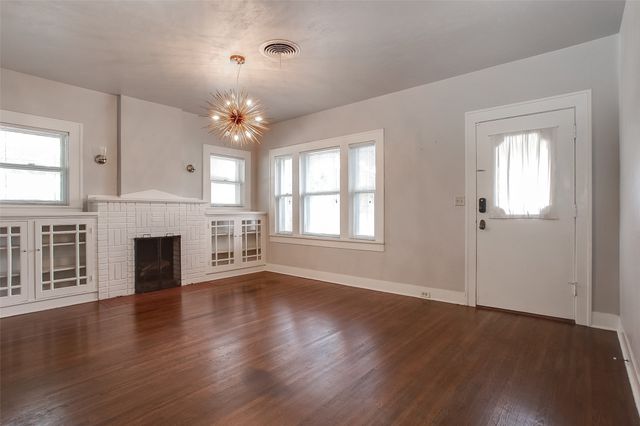 3100 Odessa Avenue, Fort Worth, TX 76109