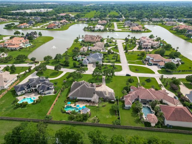 2319 Braer Ridge Drive, Katy, TX 77494