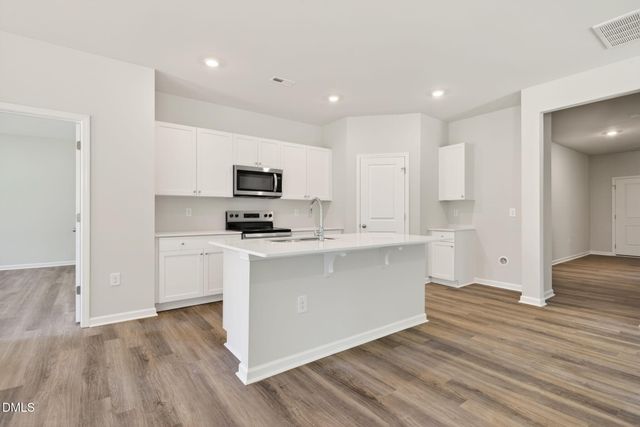 48 Iris Glen Ct, Smithfield, NC 27577