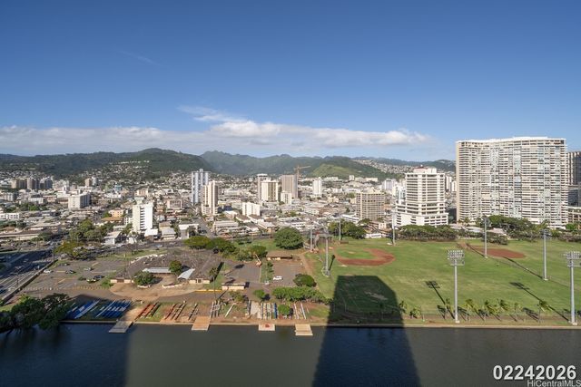 444 Niu Street 2412, Honolulu, HI 96815