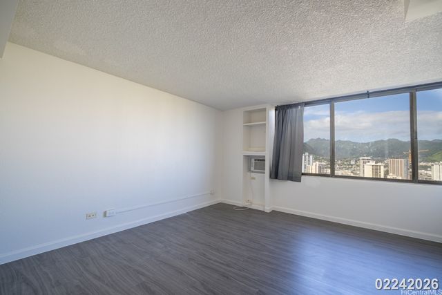 444 Niu Street 2412, Honolulu, HI 96815