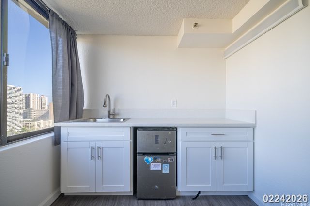 444 Niu Street 2412, Honolulu, HI 96815