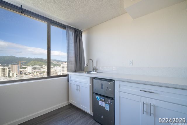 444 Niu Street 2412, Honolulu, HI 96815