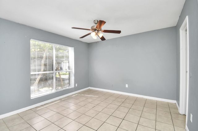 5959 Bonhomme Road 216R, Houston, TX 77036