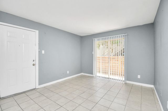 5959 Bonhomme Road 216R, Houston, TX 77036