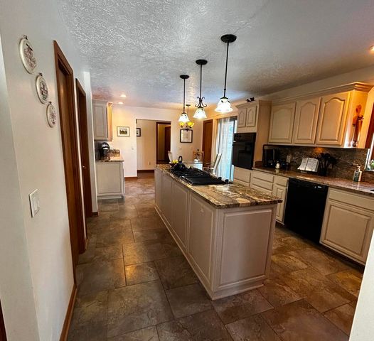 5449 Worchester Way, Gladwin, MI 48624
