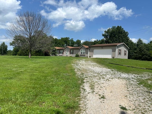 16950 N ANCHOROM RD, Hallsville, MO 65255