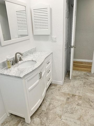 34 GOLFVIEW COURT, Rotonda West, FL 33947