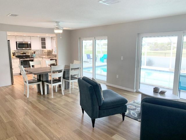 34 GOLFVIEW COURT, Rotonda West, FL 33947