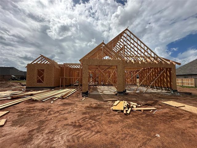 1111 Jozie Way, Tuttle, OK 73089