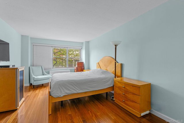 70-31 108th Street 3G, Forest Hills, NY 11375