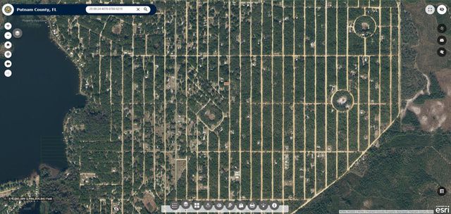 000 Wilson Dr Drive, Interlachen, FL 32148