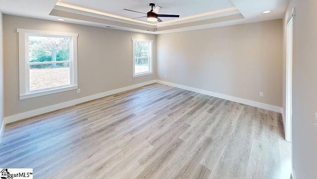 1172 W Rutledge Avenue, Gaffney, SC 29341