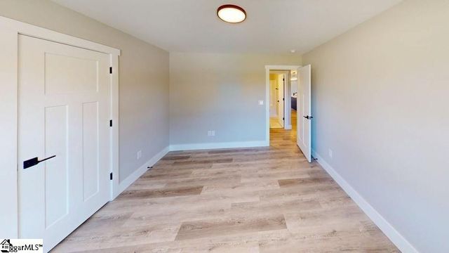 1172 W Rutledge Avenue, Gaffney, SC 29341