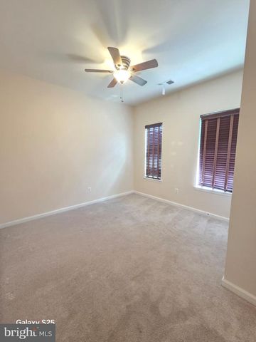 22865 LACEY OAK TER, Sterling, VA 20166