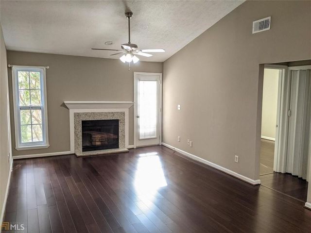 472 Teal Court, Roswell, GA 30076