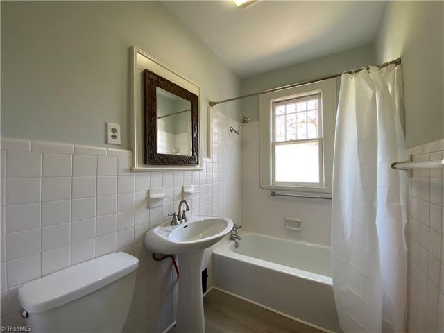 1912 Elizabeth Avenue, Winston-salem, NC 27103