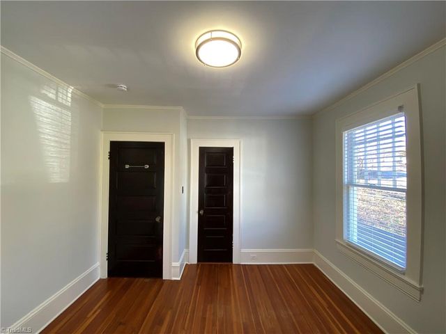 1912 Elizabeth Avenue, Winston-salem, NC 27103