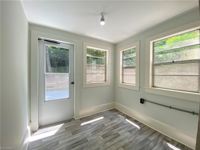 1912 Elizabeth Avenue, Winston-salem, NC 27103