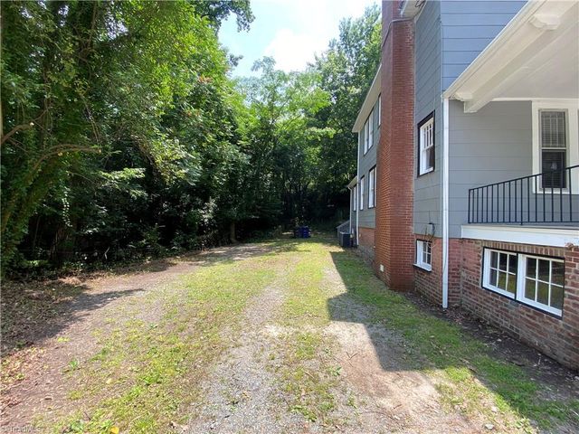 1912 Elizabeth Avenue, Winston-salem, NC 27103