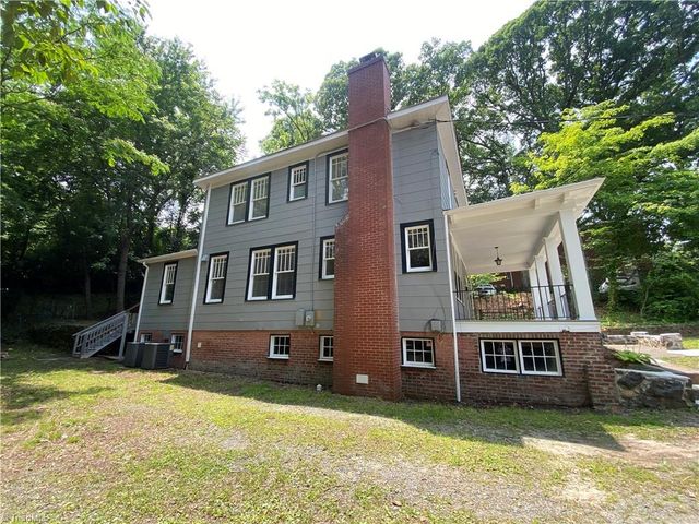 1912 Elizabeth Avenue, Winston-salem, NC 27103