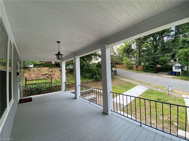 1912 Elizabeth Avenue, Winston-salem, NC 27103