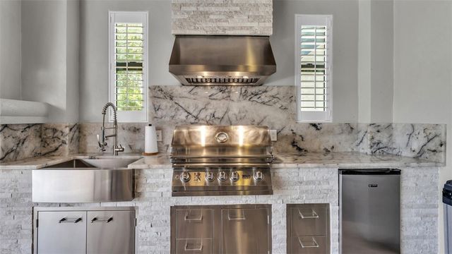 6538 EAGLE VIEW LOOP, Lakeland, FL 33813
