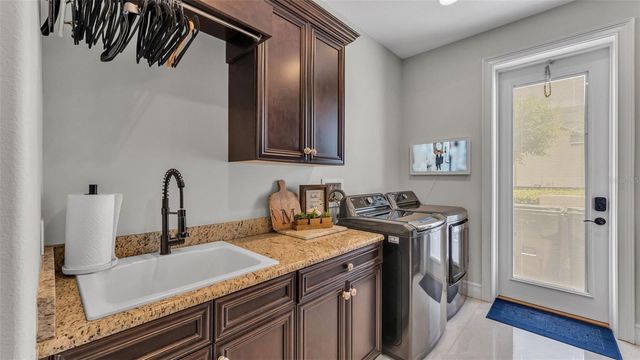 6538 EAGLE VIEW LOOP, Lakeland, FL 33813