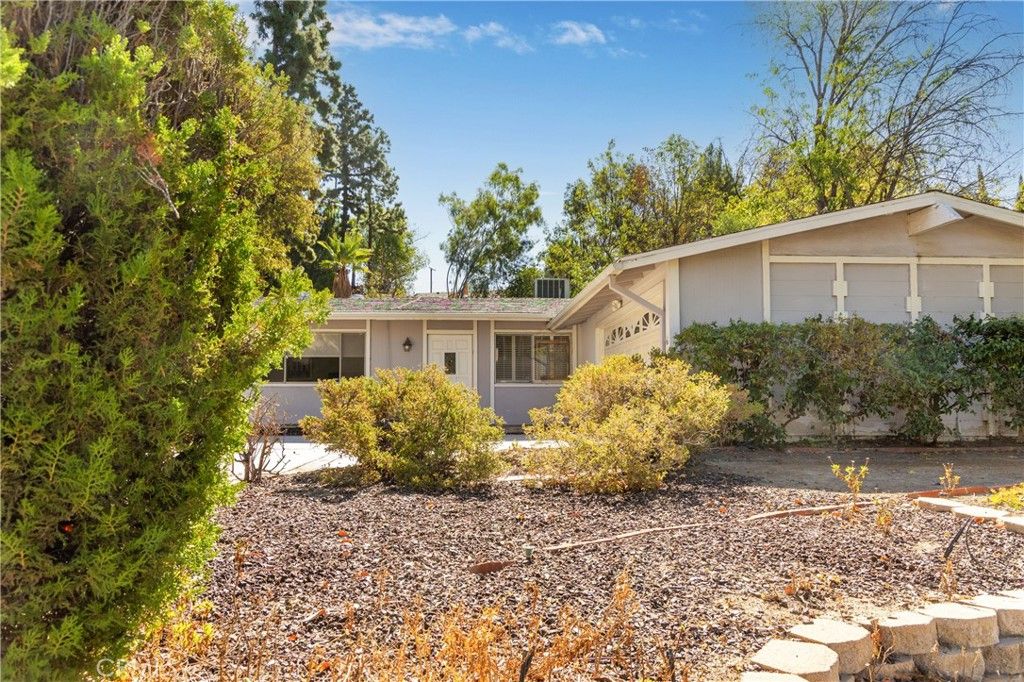 7055 Middlesbury Ridge Circle, West Hills, CA 91307 — exterior