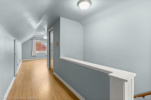 9804 Hubert Avenue, Allen Park, MI 48101