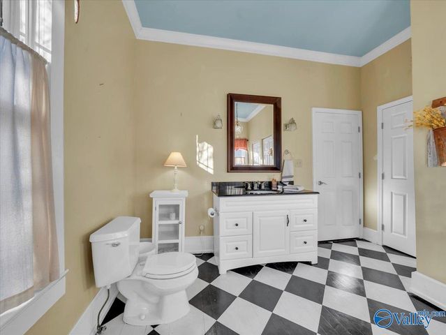 607 S Market Street, Scottsboro, AL 35768