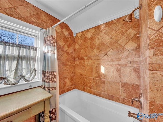 607 S Market Street, Scottsboro, AL 35768