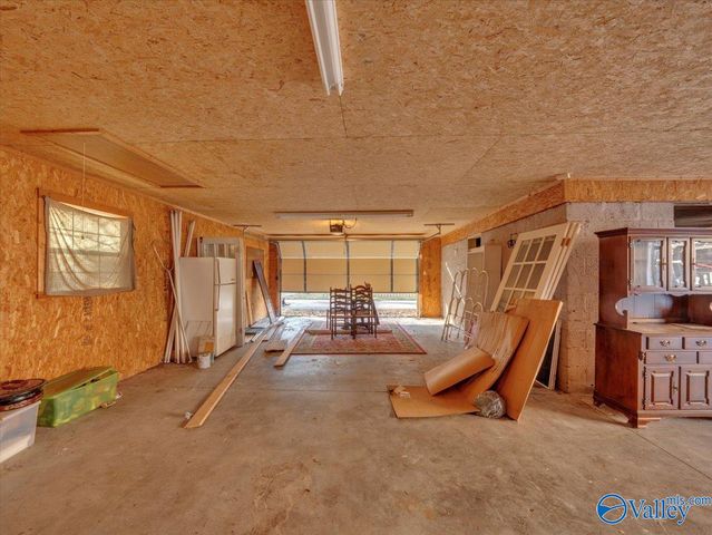 607 S Market Street, Scottsboro, AL 35768