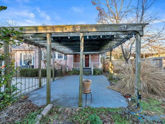 607 S Market Street, Scottsboro, AL 35768