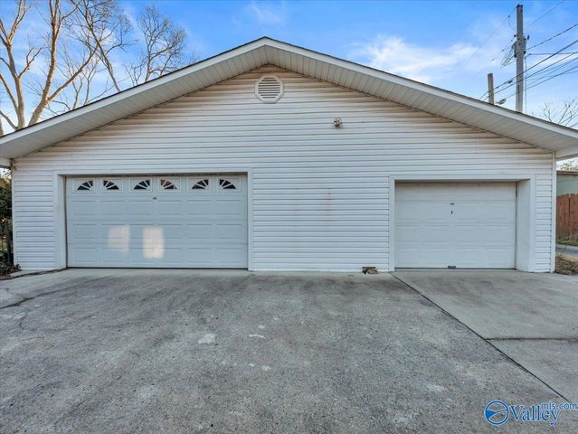 607 S Market Street, Scottsboro, AL 35768