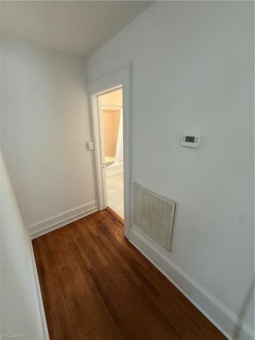 1525 W First Street, Winston-salem, NC 27101