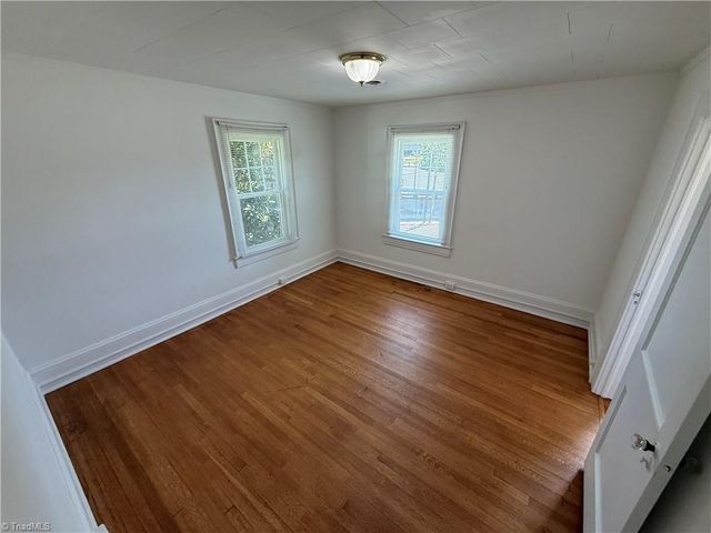 1525 W First Street, Winston-salem, NC 27101